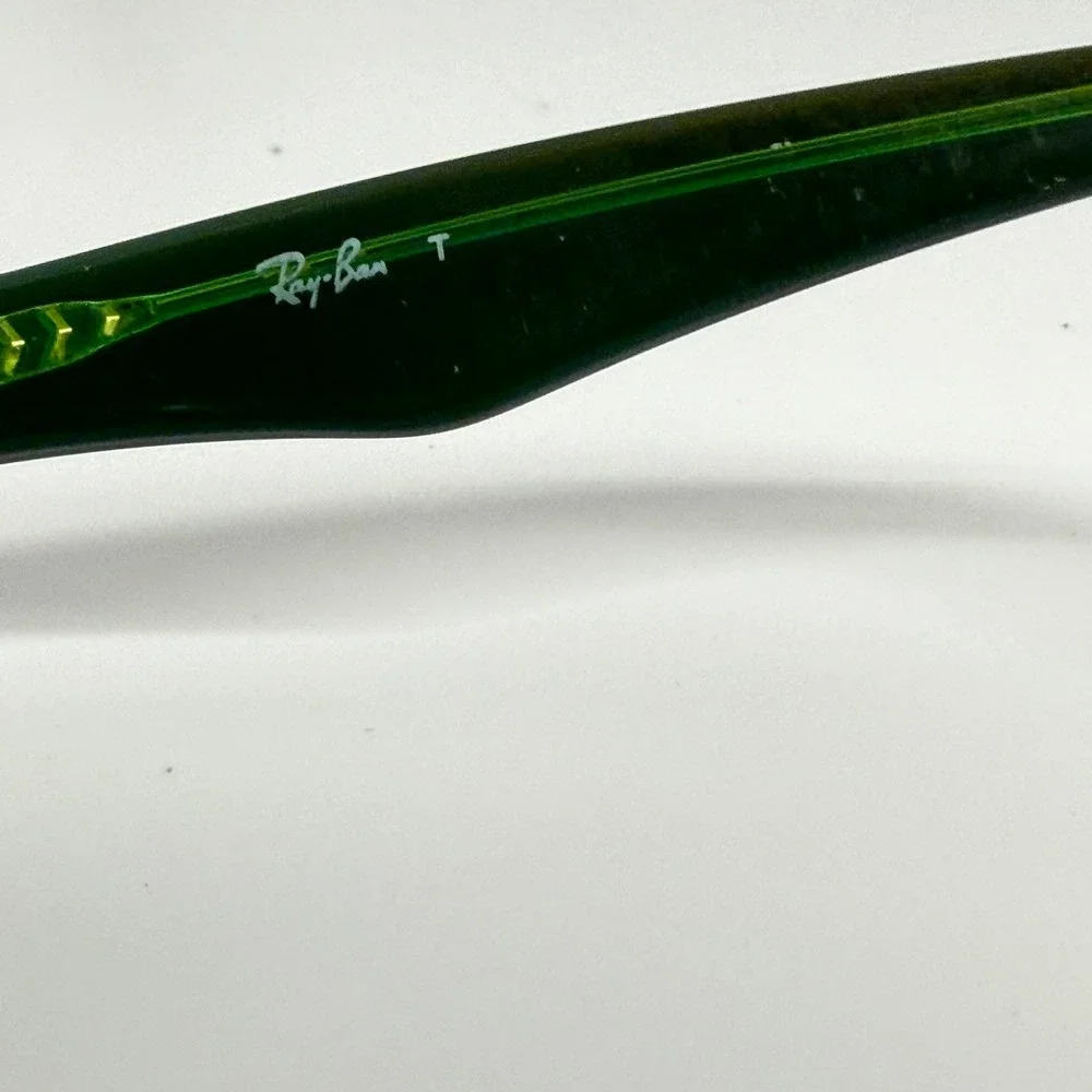 Ray-Ban Kids Green Rectangular Eyeglass Frames 48-16-130 RB1531